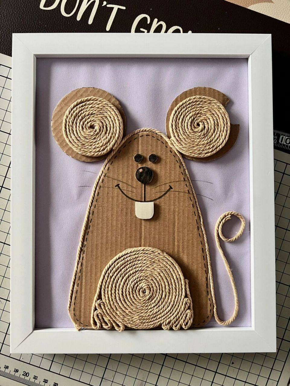 纸皮画环创十二生肖(鼠) 更新的速度完全取决于下楼抢纸壳子的速度,略