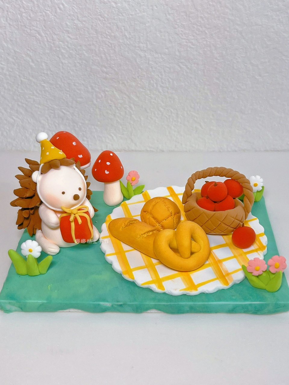 粘土作品合集78藏在秋日里温暖的小动物 这是秋天主题粘土场景的第