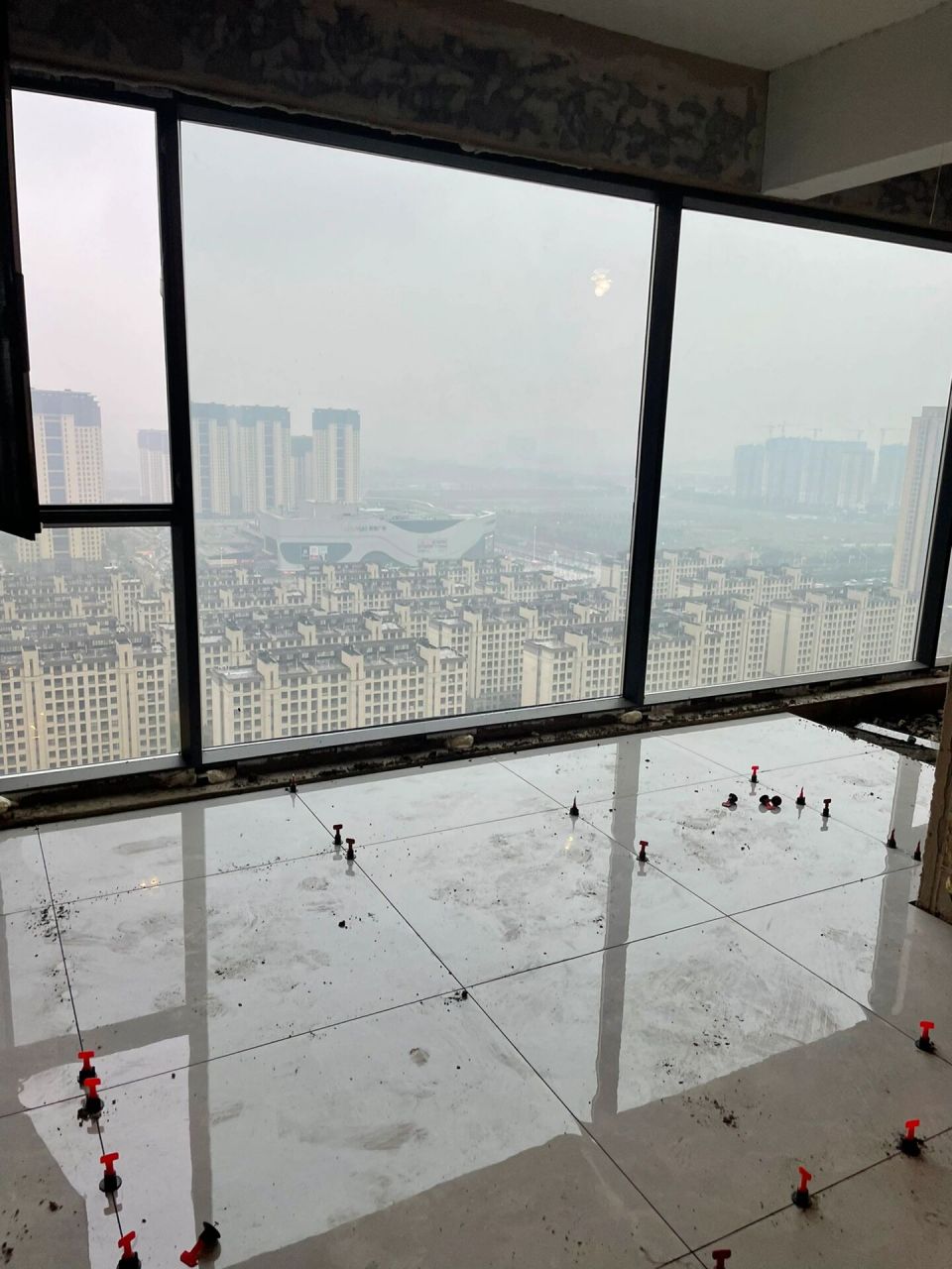 大角鹿t803浅灰色,开始选的中灰,最后还是选了浅灰色,不知道是翻车