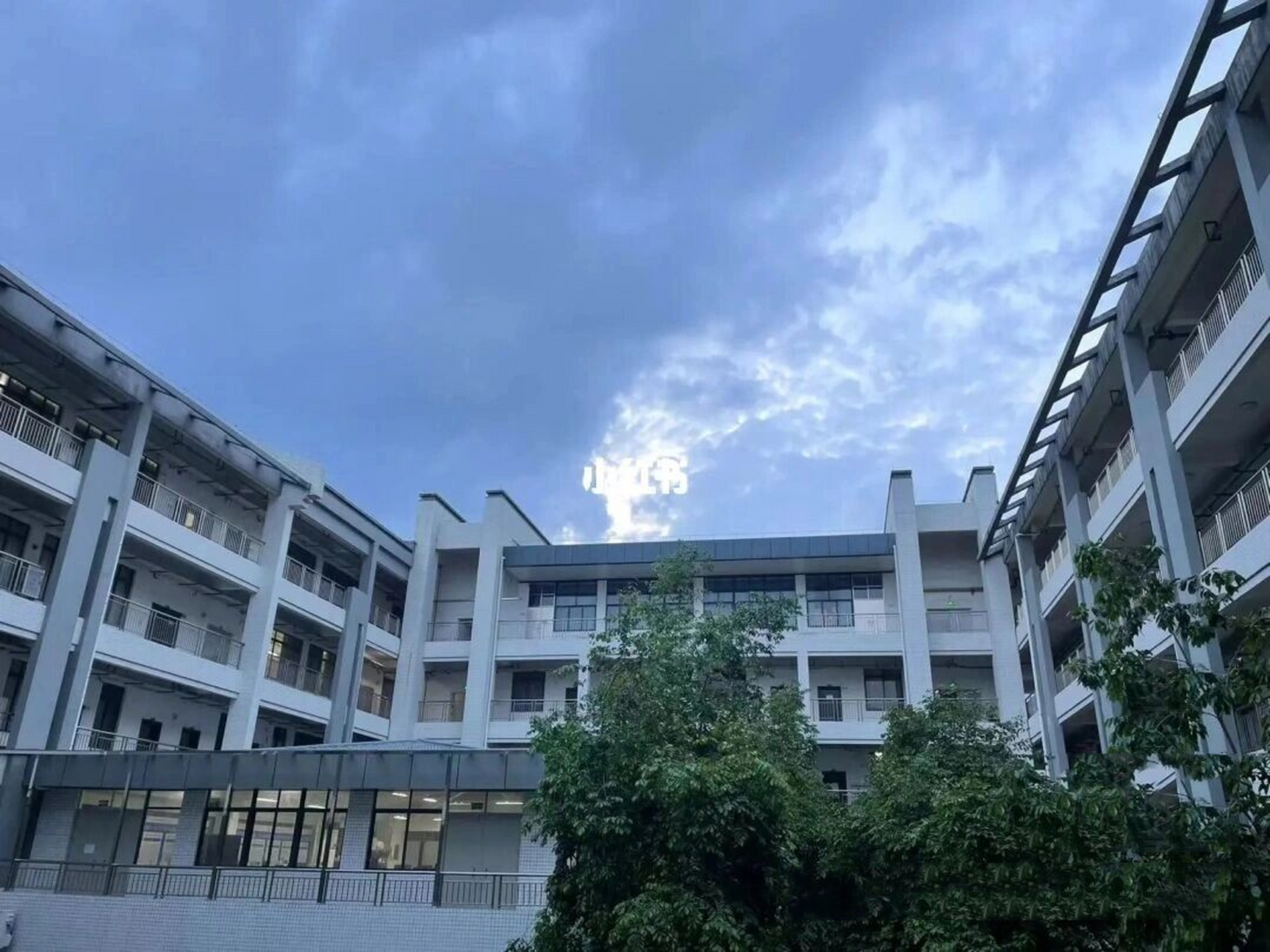 广东职业技术学院高明校区!