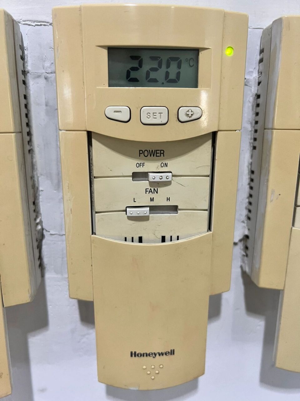 学渣提问:公司的空调,l.m.h分别代表什么?