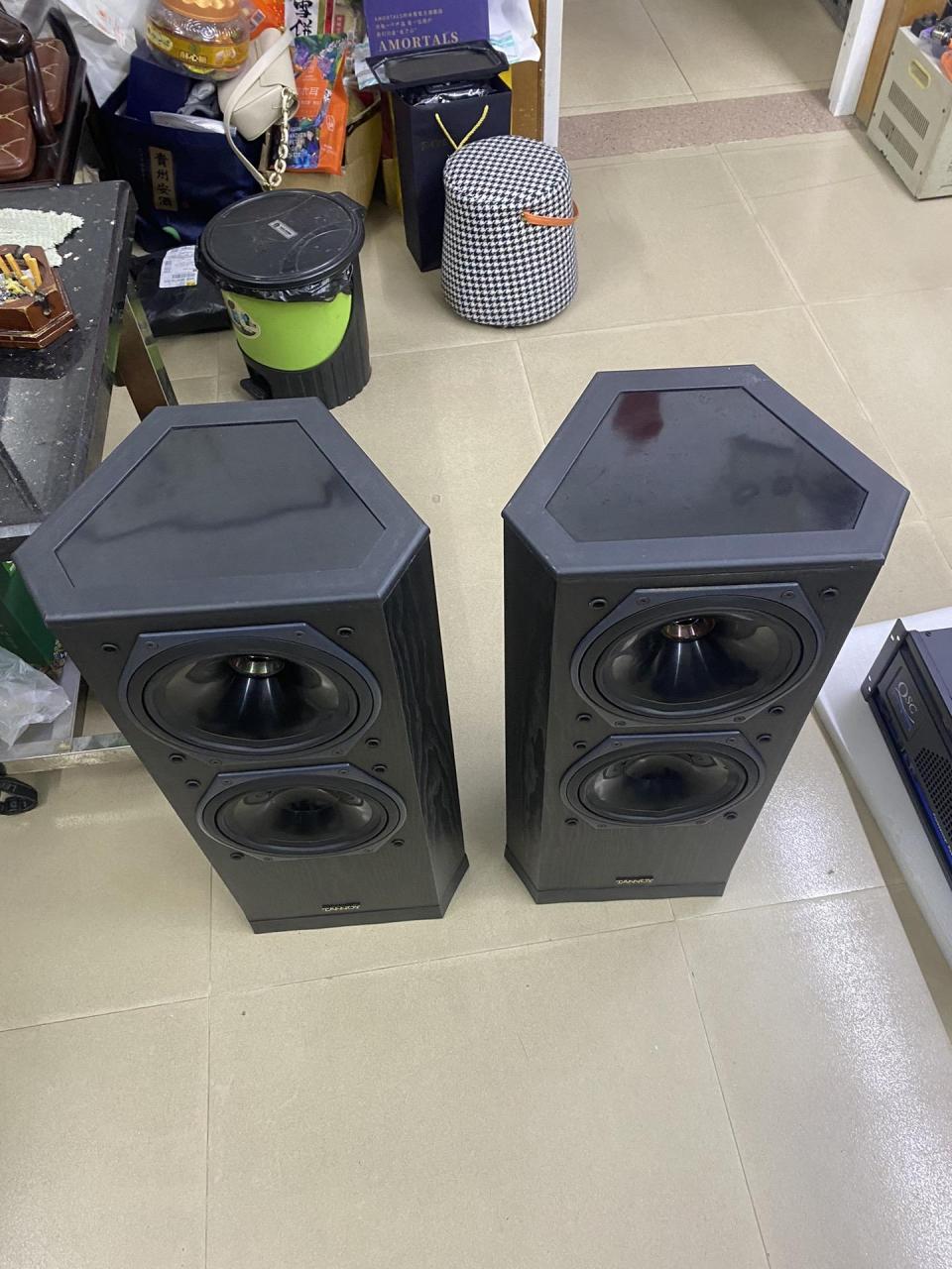 英国天朗611同轴音箱,8寸同轴喇叭 8寸低音喇叭;成色极新,一切原装没