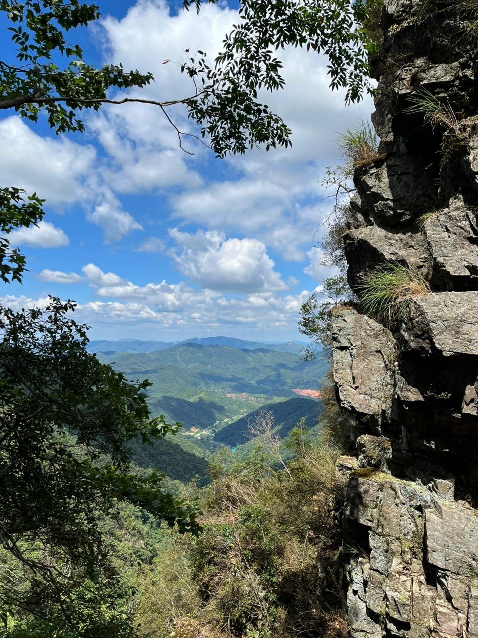 赣州周边游 | 于都屏山牧场 避暑好去处 我是比较热的时候去的,市区