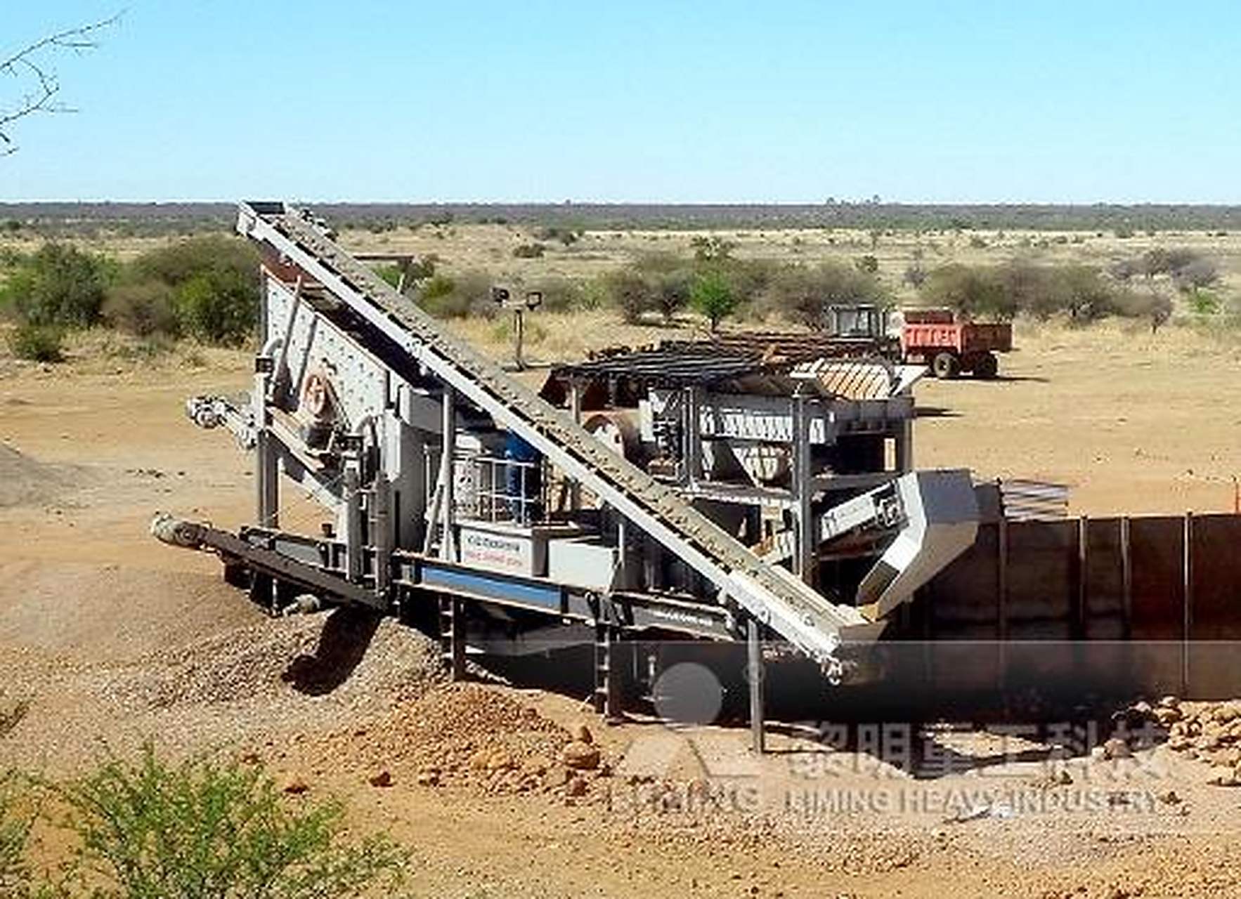 南非废石料加工,选用移动破碎机砂石生产线全套设备 移动破碎机 矿山
