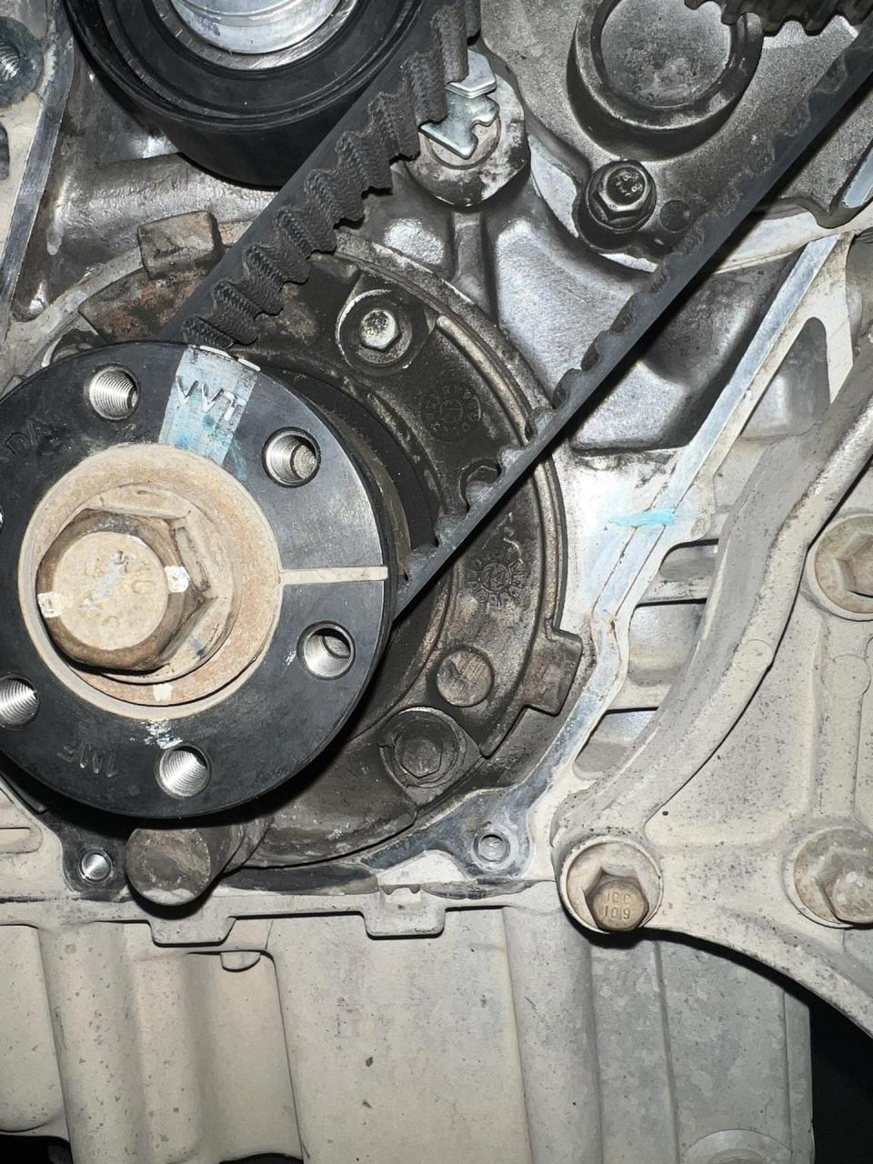 瑞虎5正时皮带安装方法