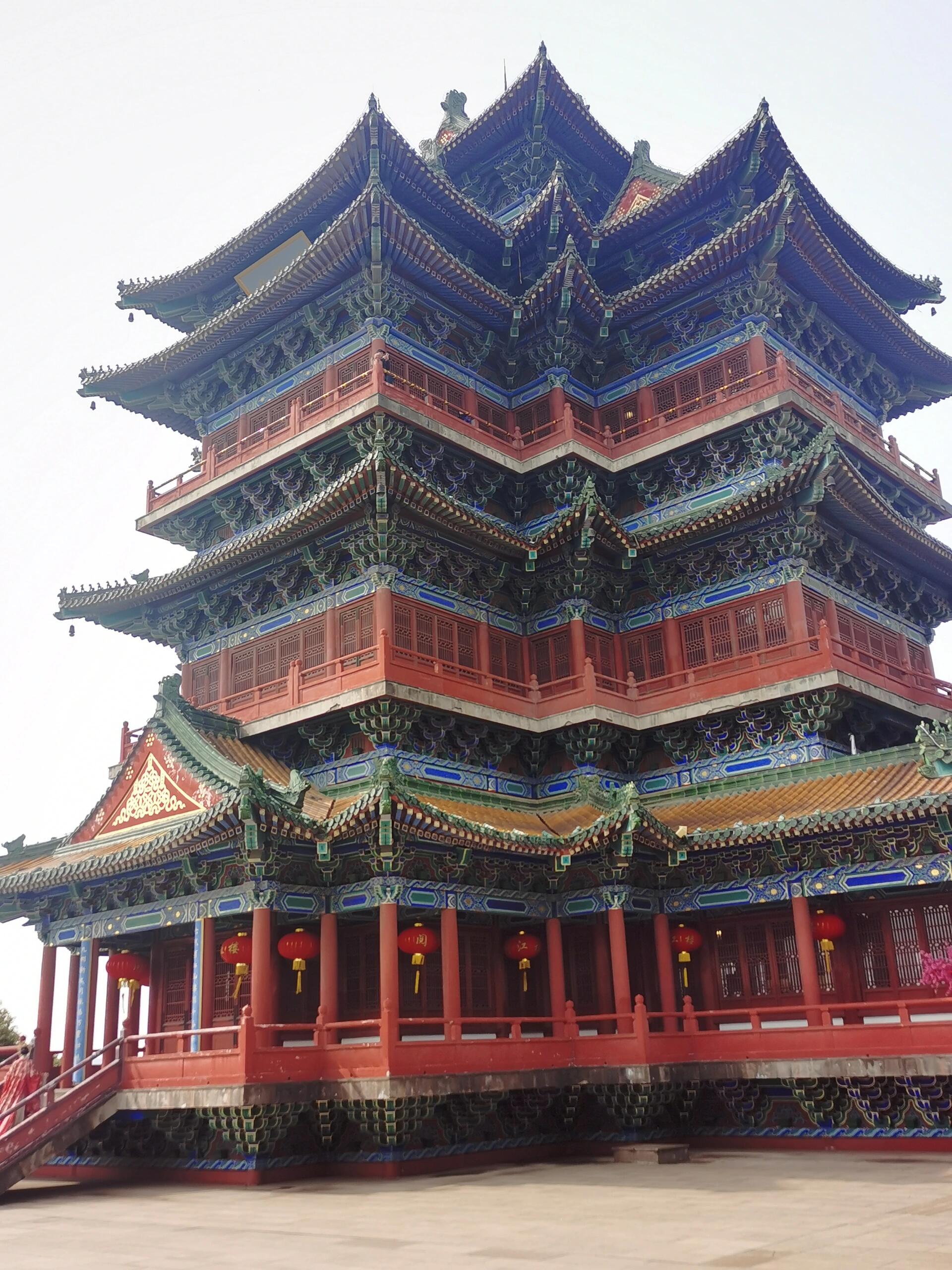 和景色也很搭,而且人少,随便怎么拍,着大概是南京最冷门的4a景点了