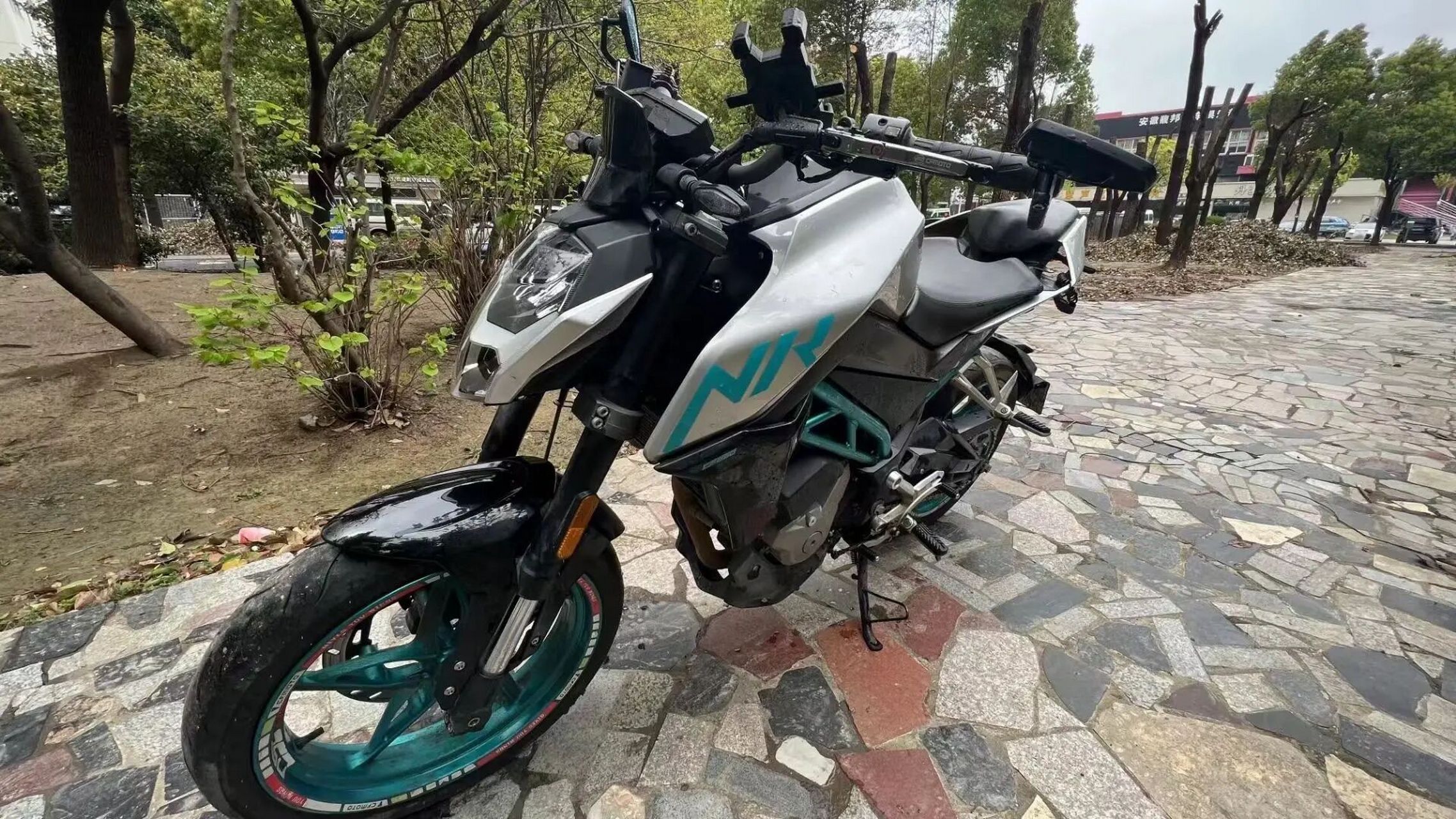 出售春风nk250 780090 【车辆价格】907800 【车辆型号】春风250