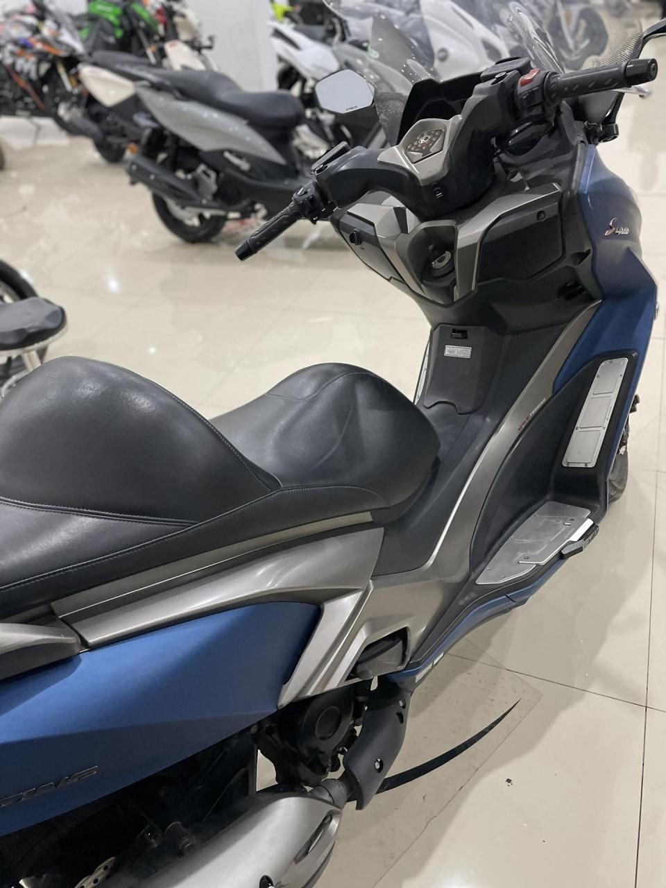 光阳s400极速可达160迈 19年1.9万公里 大踏板 价格19800