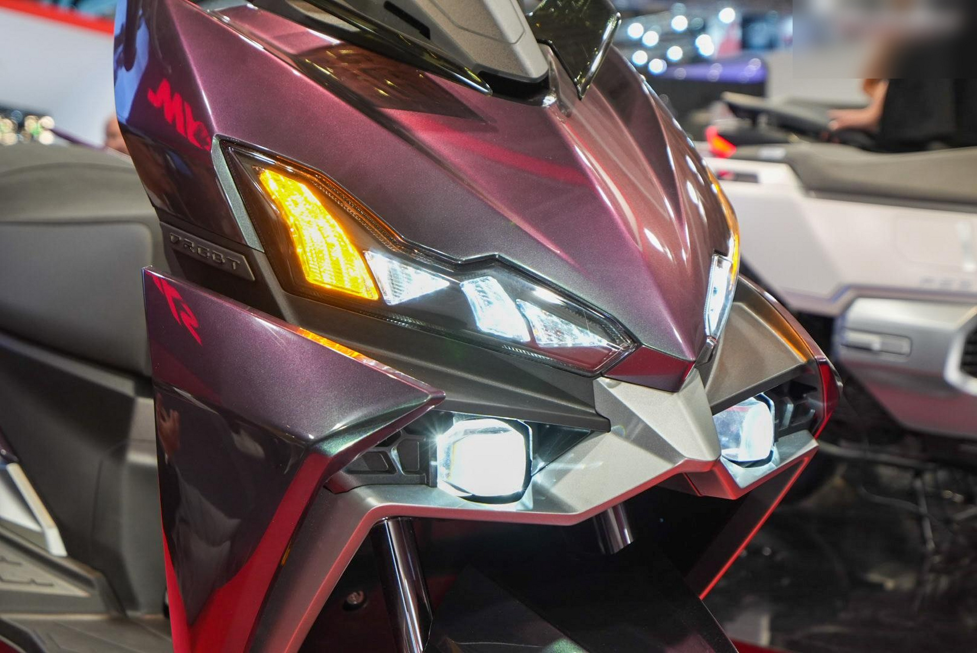 外观一言难尽的新款drg158.设计开倒车的三阳