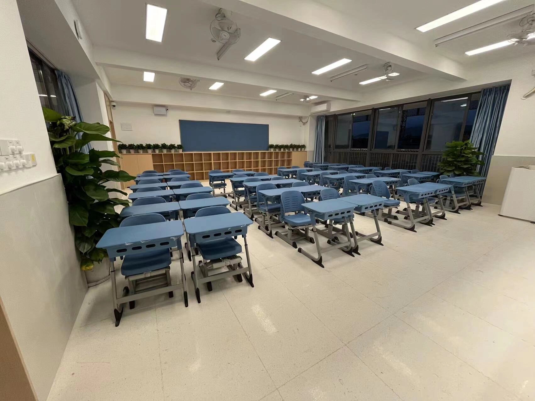 华富小学突然变成了红岭集团华富实验