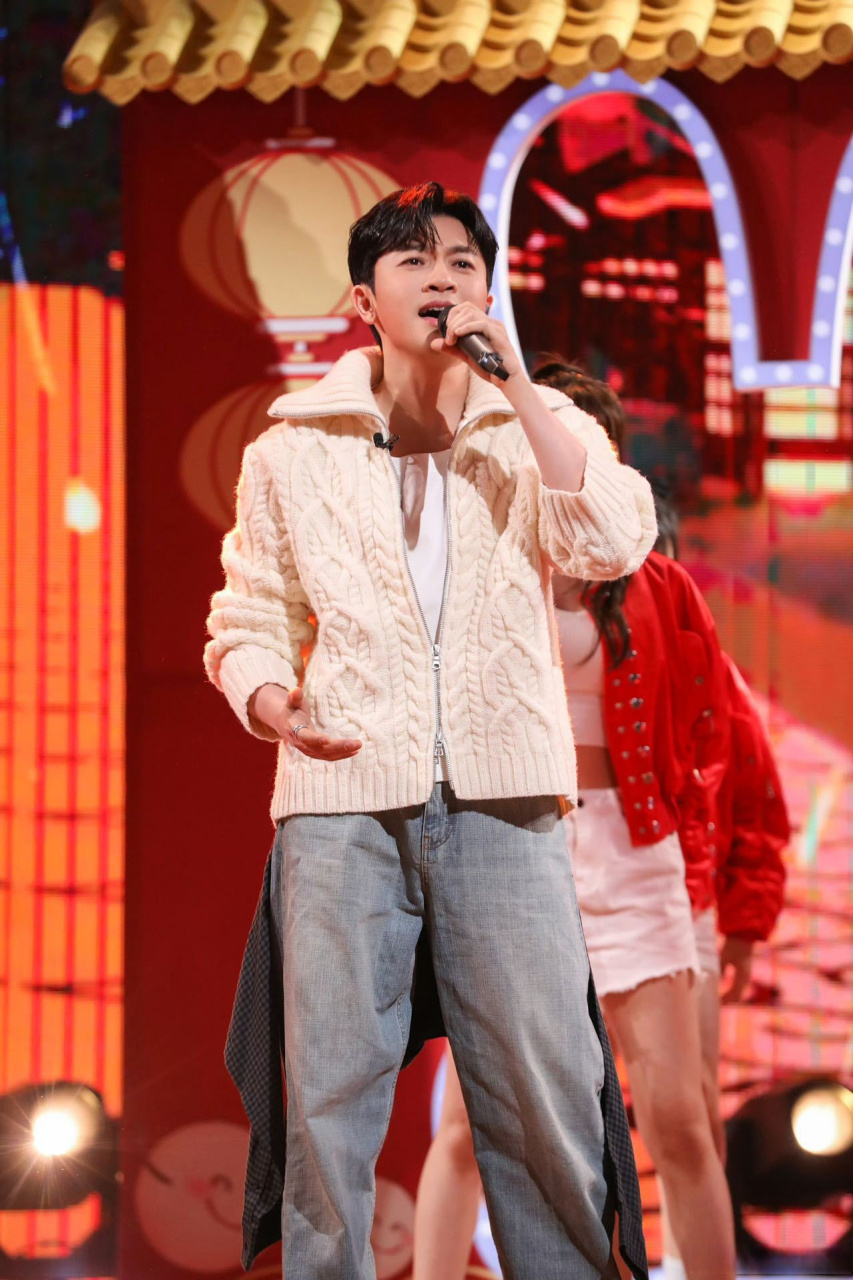 苏有朋演唱会官宣02终于等到苏有朋演唱会官宣!