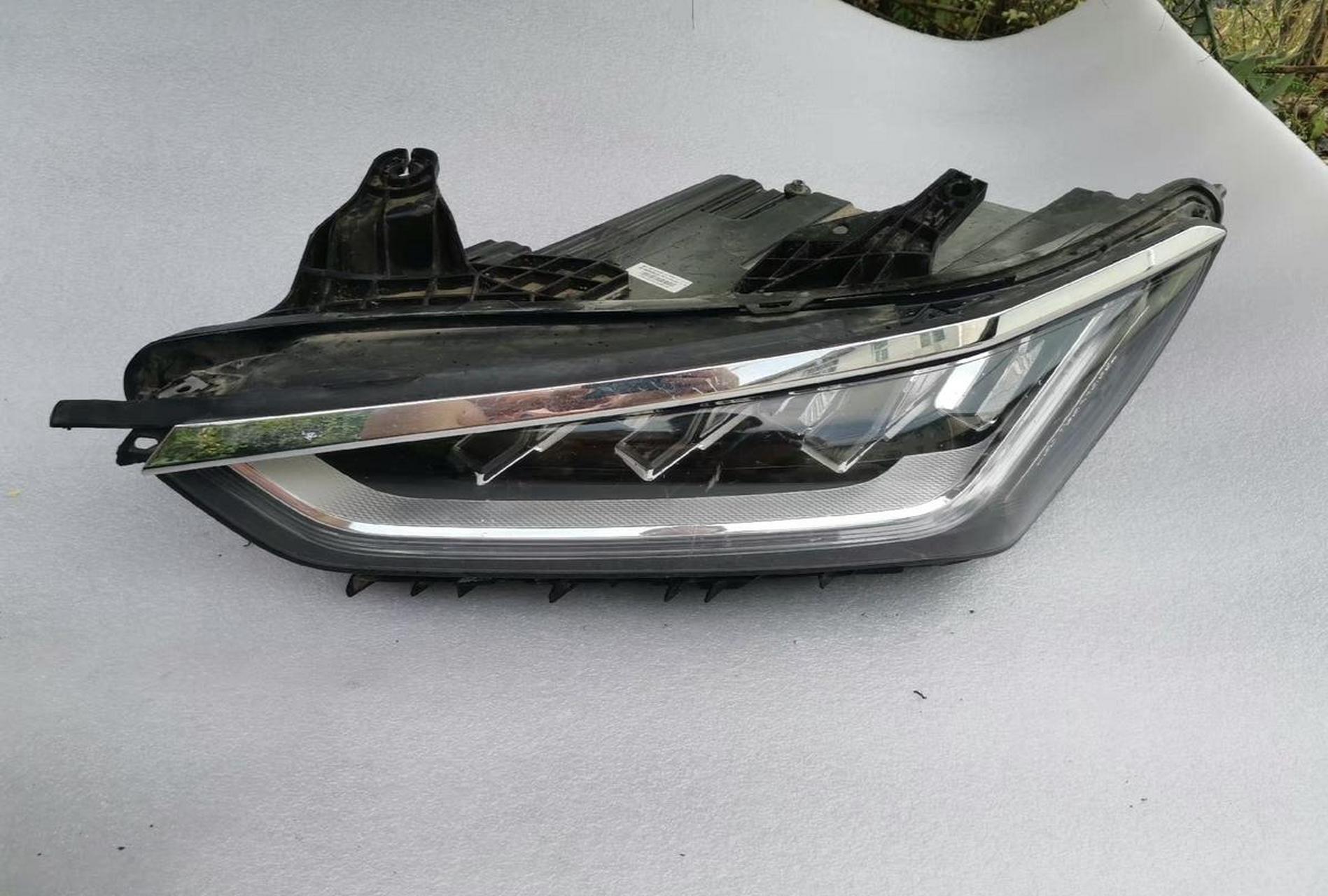 比亚迪秦pro 拆车大灯 左右现货 实物拍摄