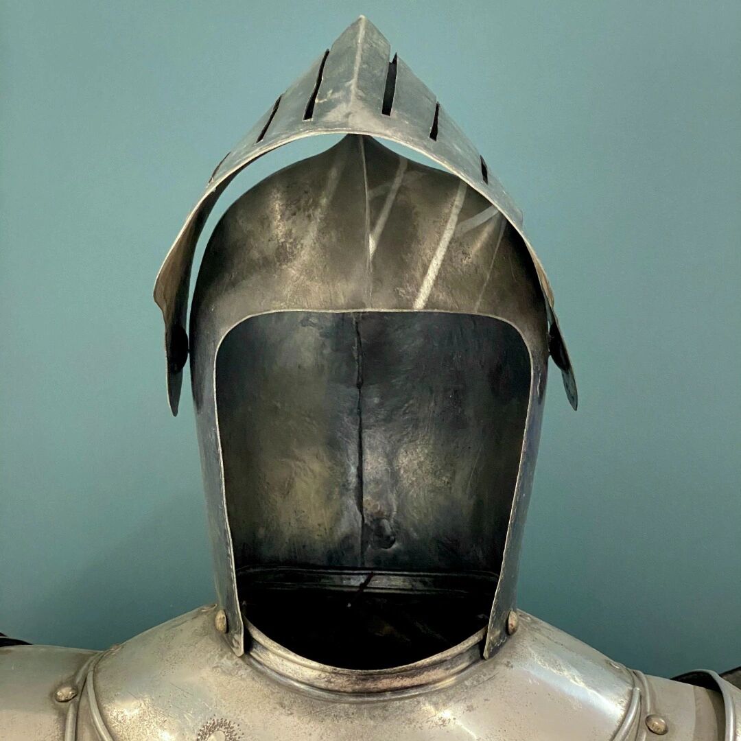 意大利 二十世纪中期骑士盔甲
