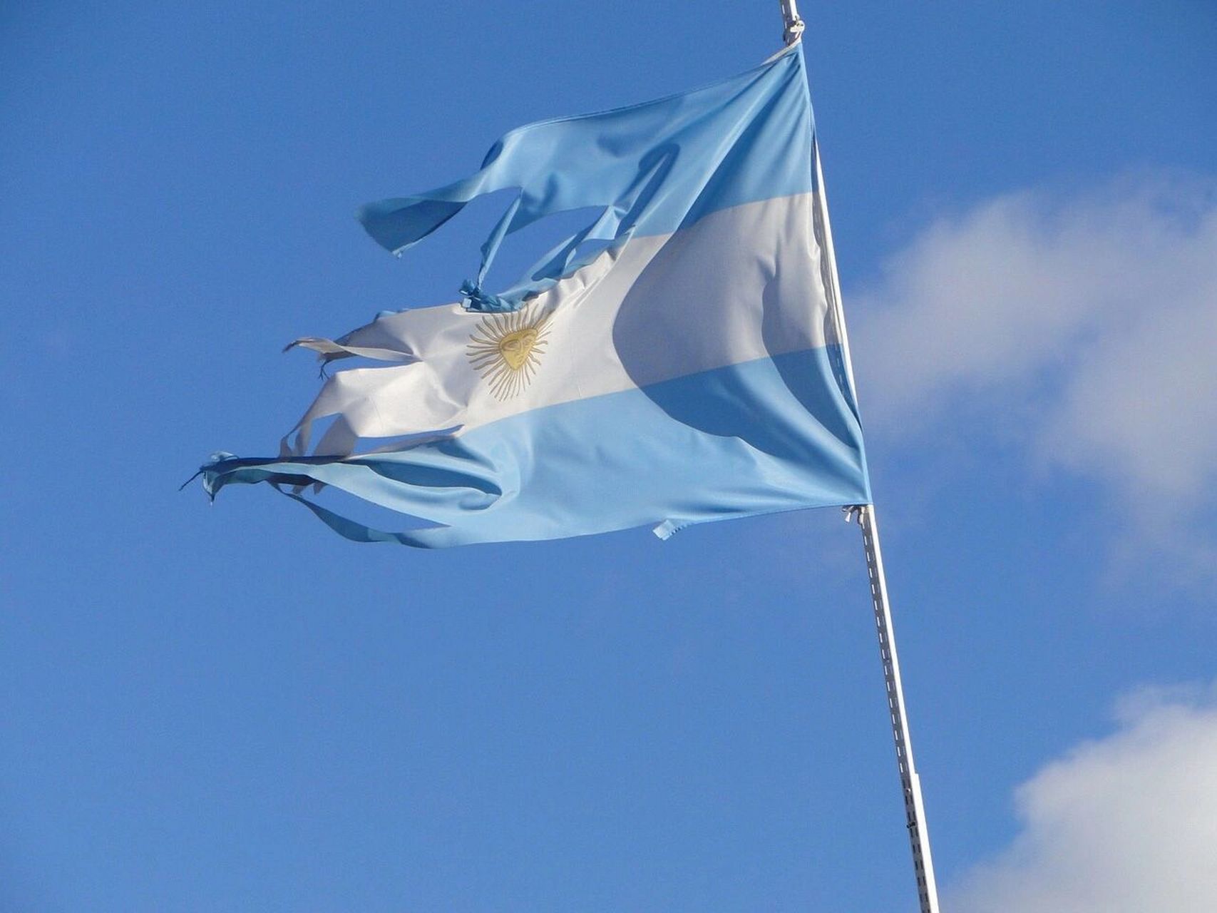 国旗:阿根廷 中文名:阿根廷共和国 外文名:the republic of argentina