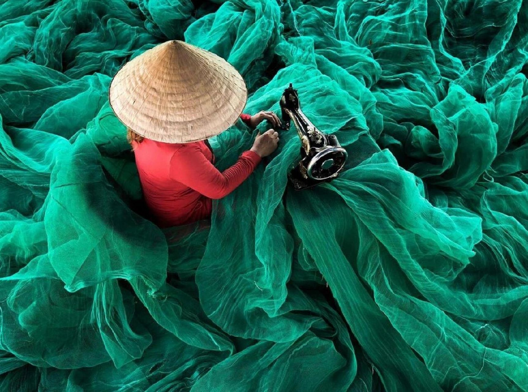 第366166期|渔网中的生活 一张张交织起来的渔网就是渔民朴实的