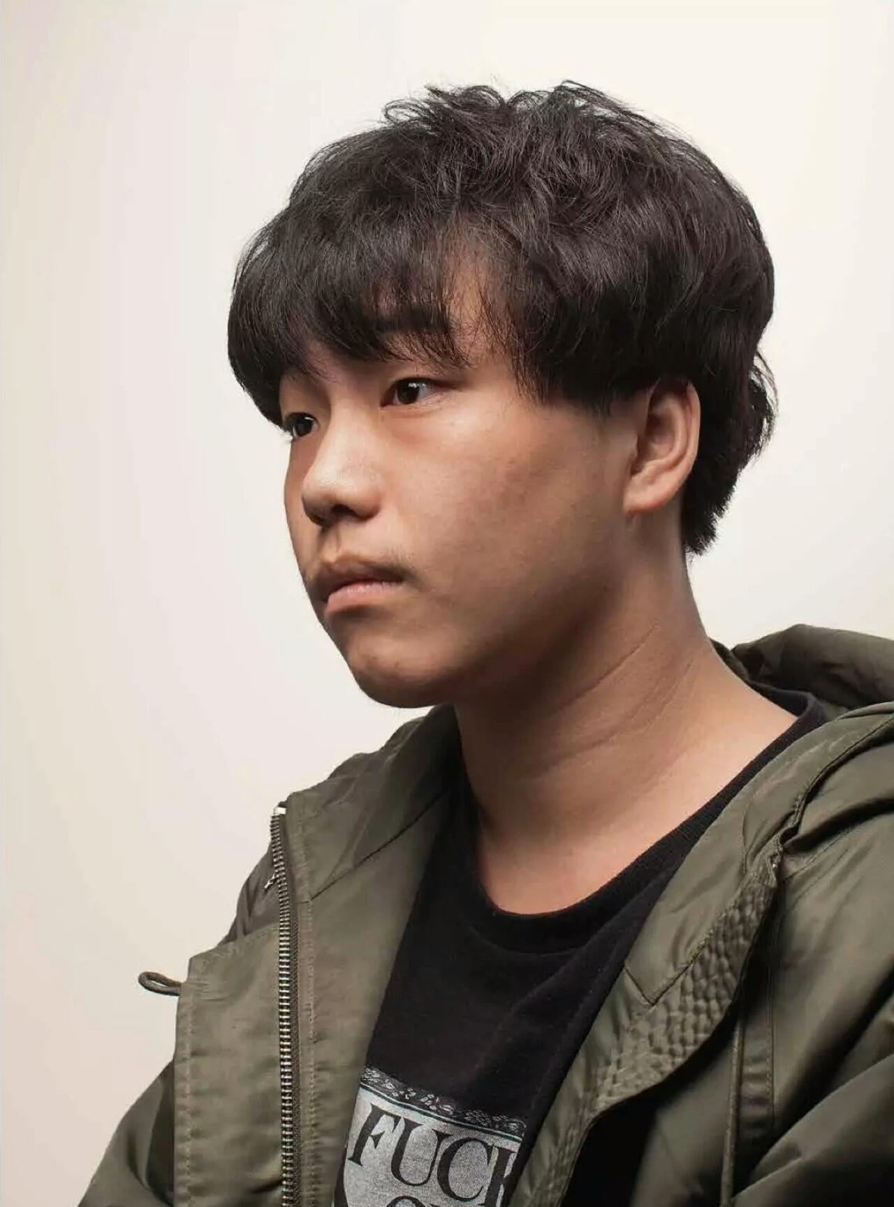 93《张张入畫》系列之男青年胸像素材92(104)