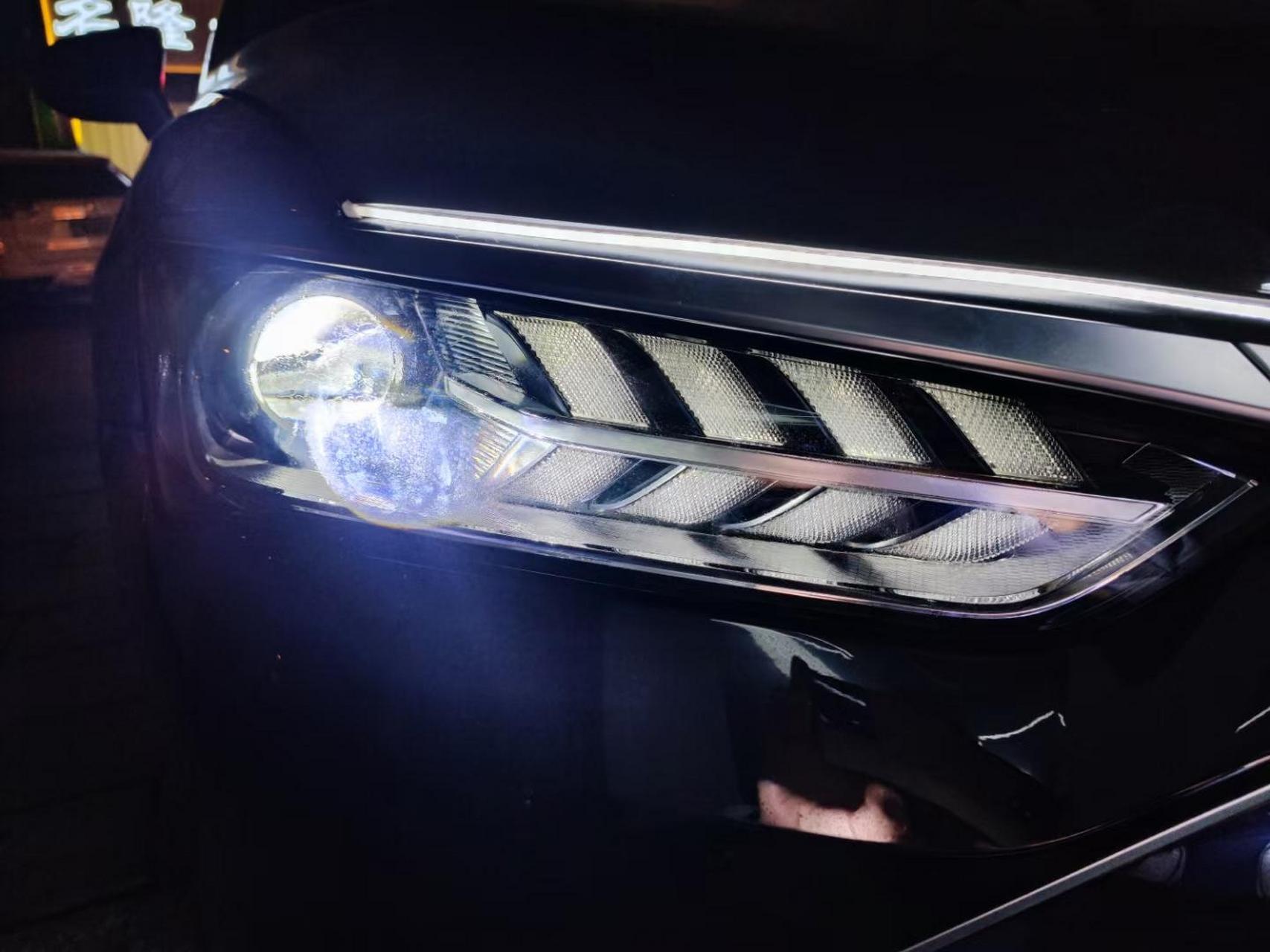 比亚迪秦plus车灯升级 原车自带led透镜,亮度低,光照范围小 无法满足