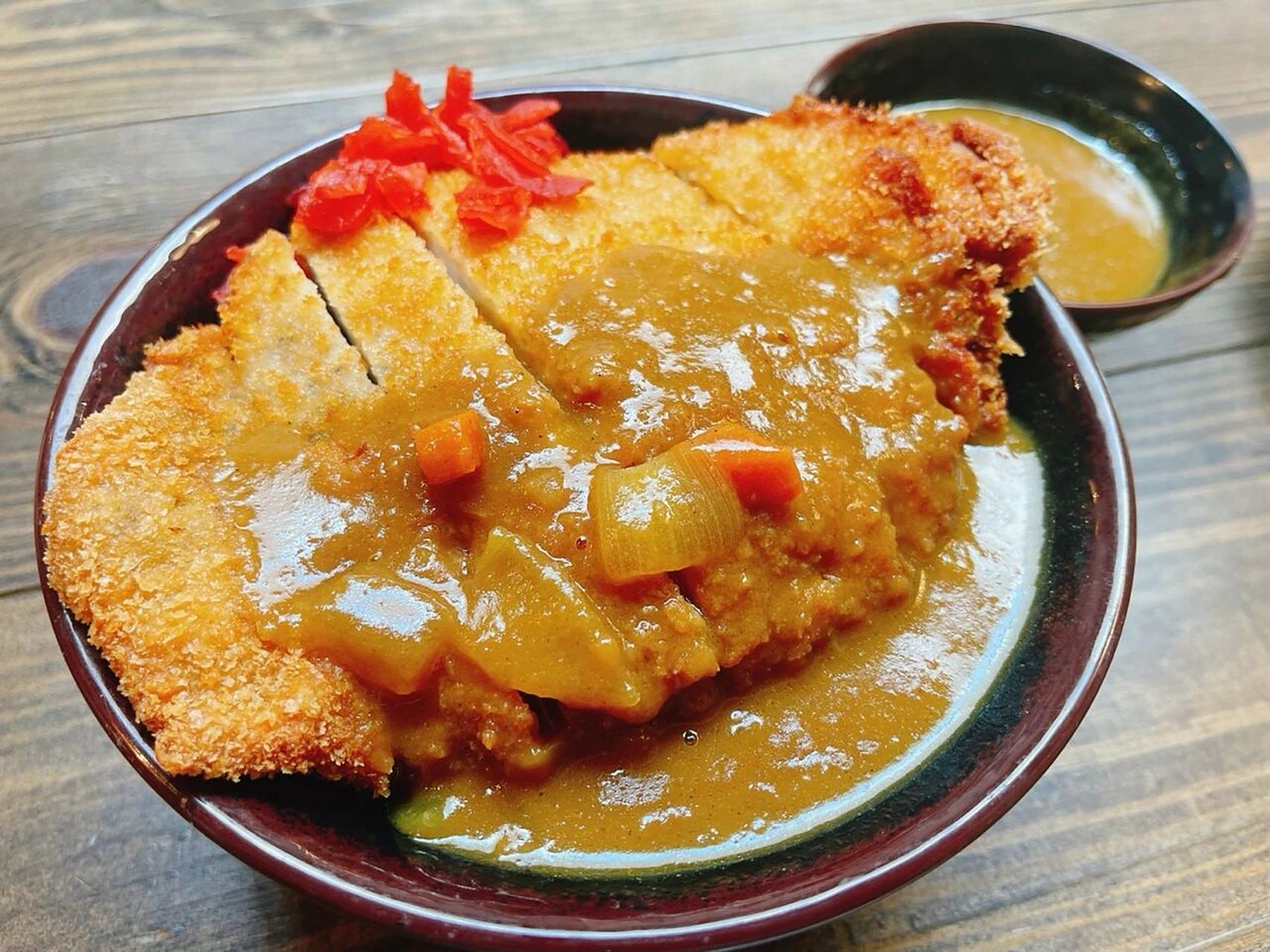 湾区美食|隐秘日式丼饭小馆99咖喱猪排绝了 想吃简单点,就随便找到