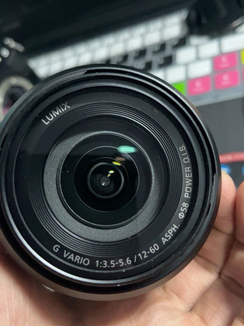 松下g95测评 真的很不错的机子 防抖做的太好了 手持可以两秒不虚!谁