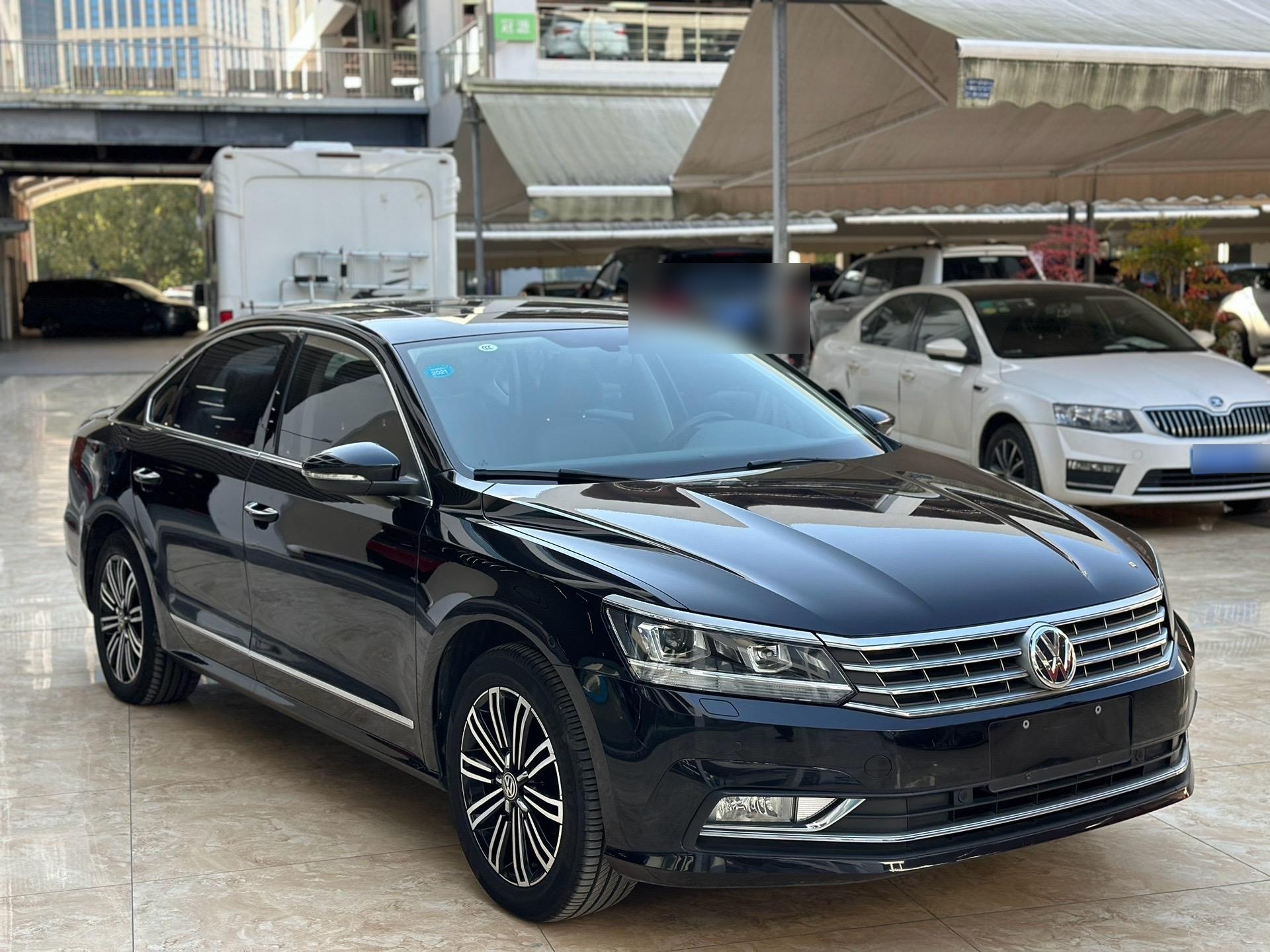 5.最新拿下 2018年帕萨特330tsi御尊版1