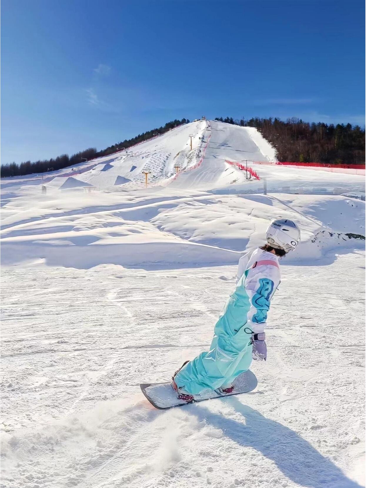 图开沙漠滑雪场图片