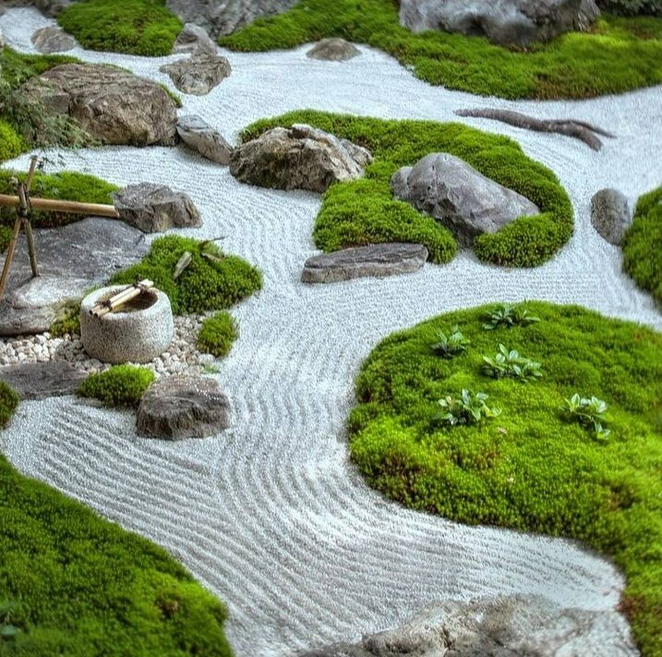 日式枯山水庭院景观欣赏 日式枯山水庭院景观设计方式因其简约而不