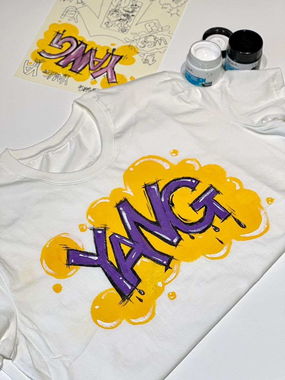 原创diy手绘t恤|独一无二的礼物 手绘一件世界上独一无二的t恤送给