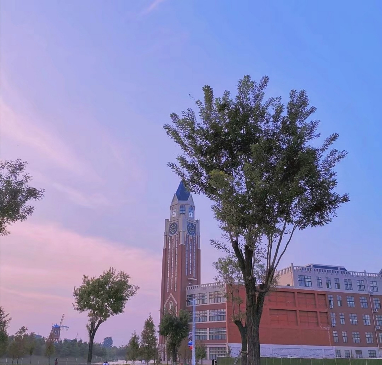 安阳学院欢迎来了解98 介绍一下安阳学院.