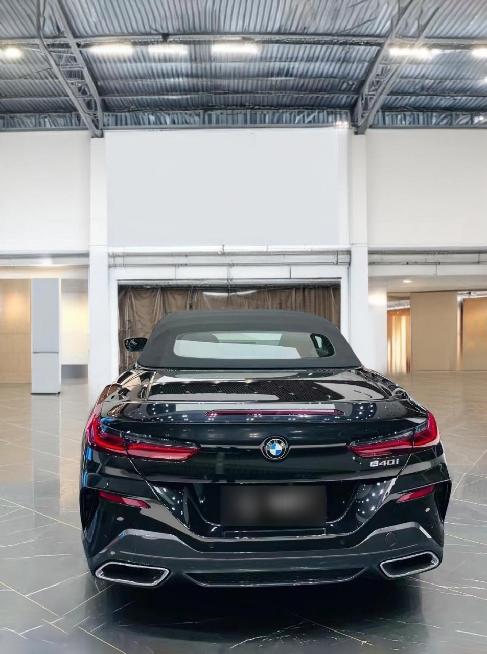 2023款 宝马840i 敞篷轿跑车 m运动套装(进口) 官方指导价:120.