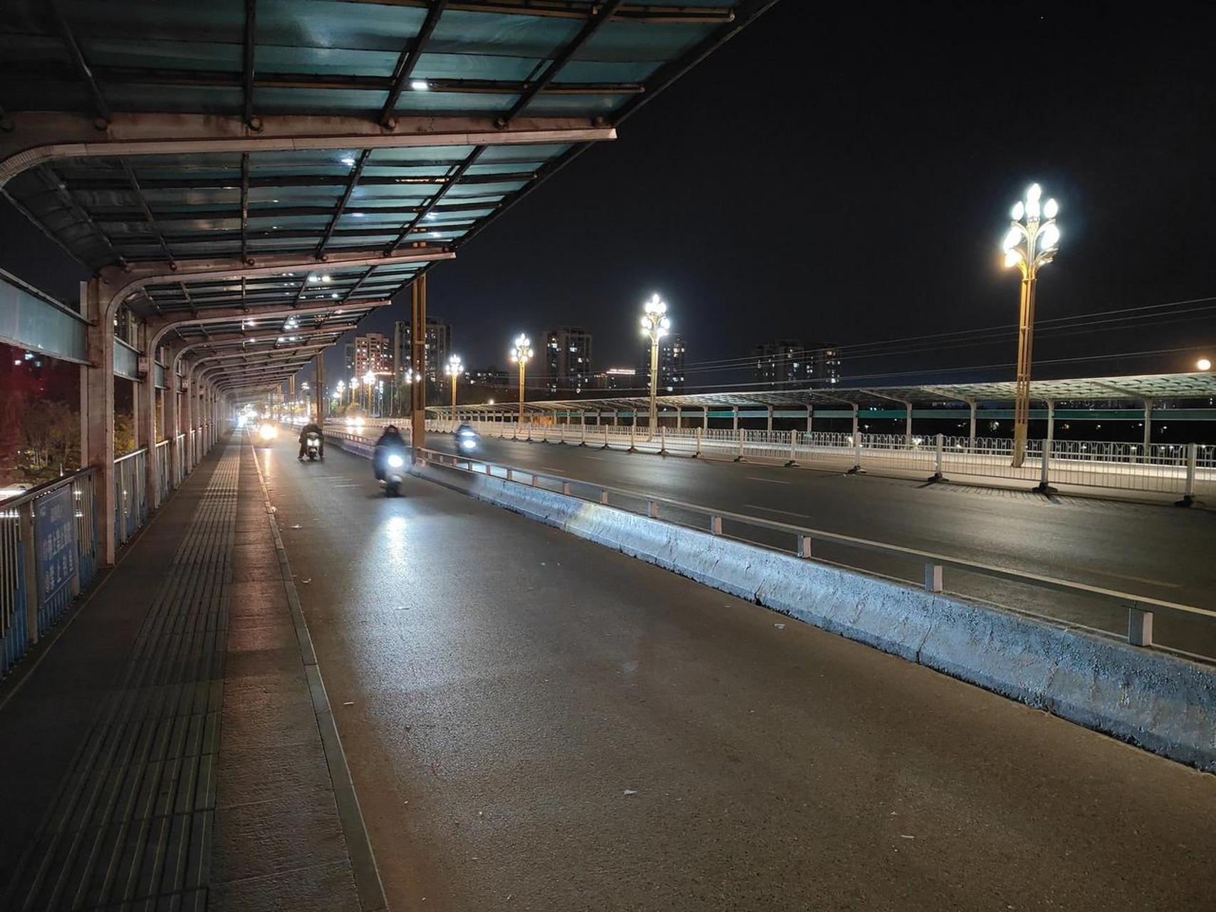 邢台七里河夜景图片图片