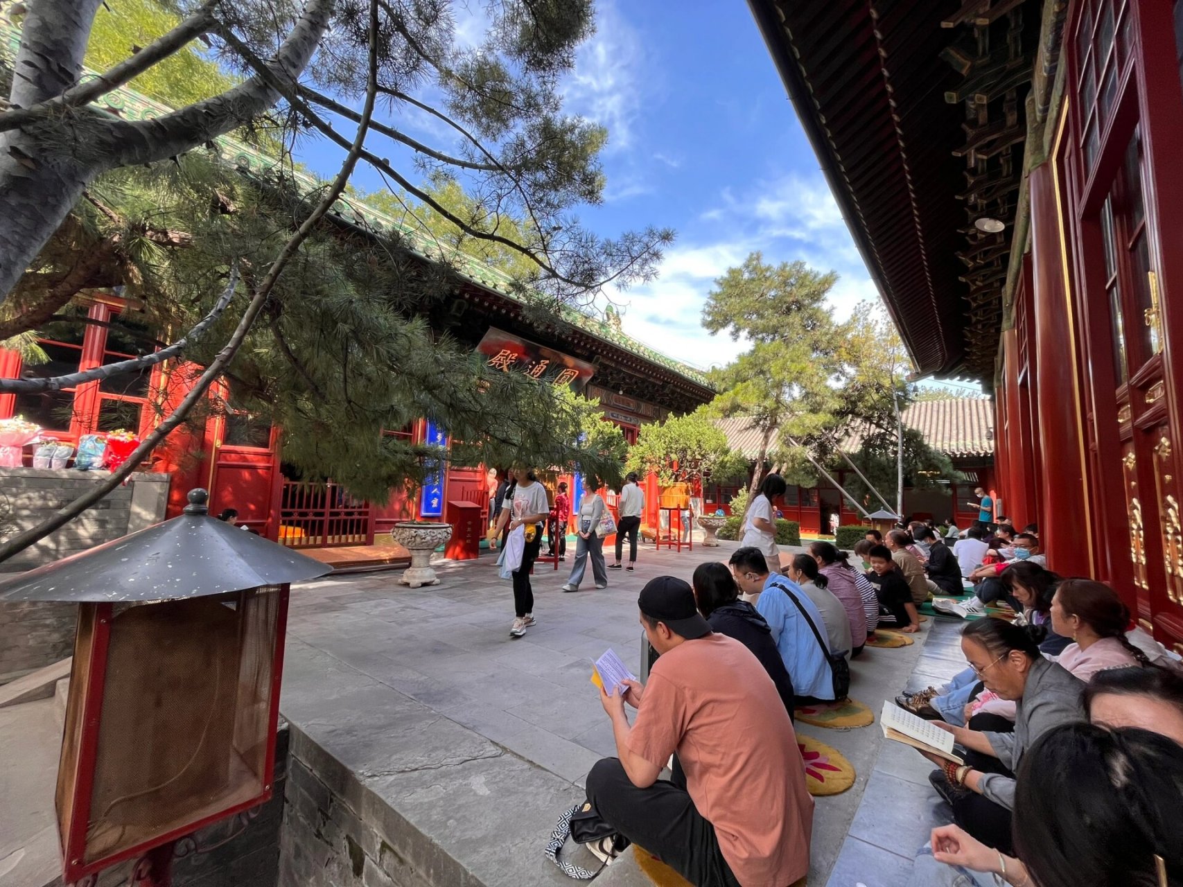 广济寺中秋祈福法会 上学时天天路过,却一次都没来过.