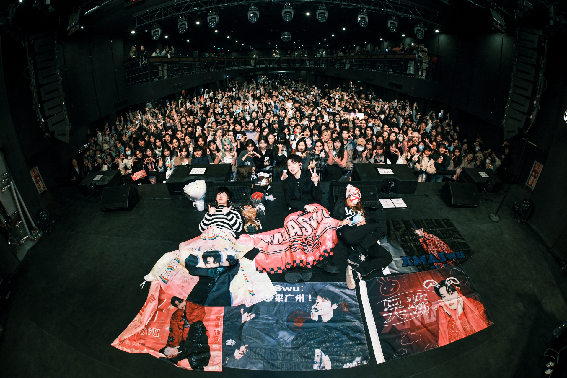 2 广州·xmaswu吴骜·特别专场 演出返图8915