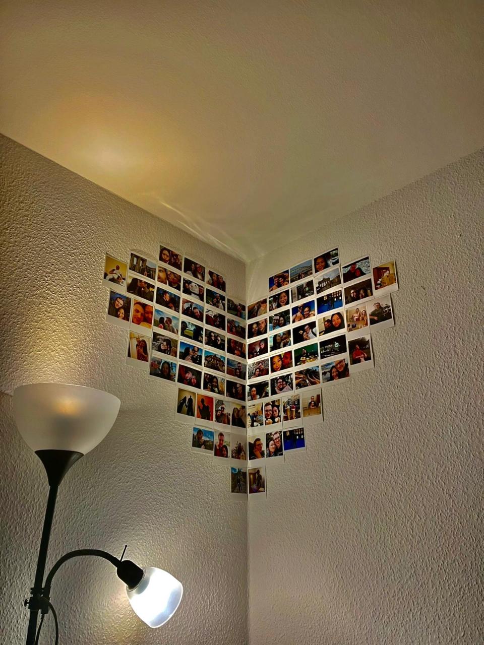 墙上照片摆放造型5张图片