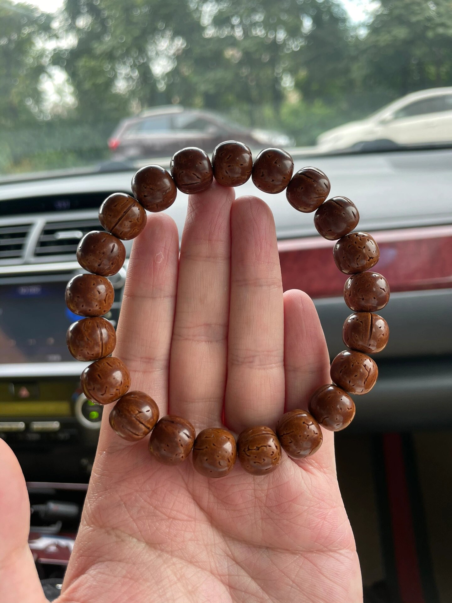 桃核光珠盘玩分享 盘刷结合,三盘两放 想要玩出干净的颜色还需要手套