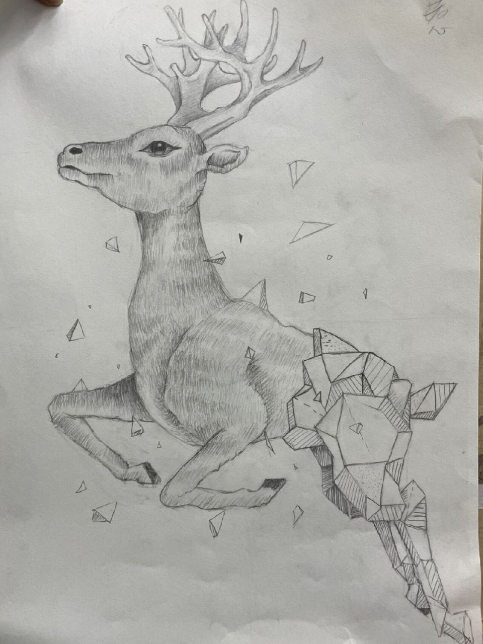 初一小朋友创意素描作品