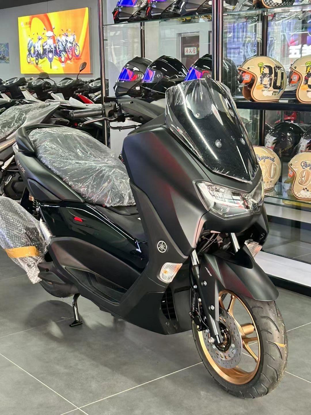 全新雅马哈nmax155 tcs版 墨绿,暗夜灰,闪电银 国内整车进口155cc级