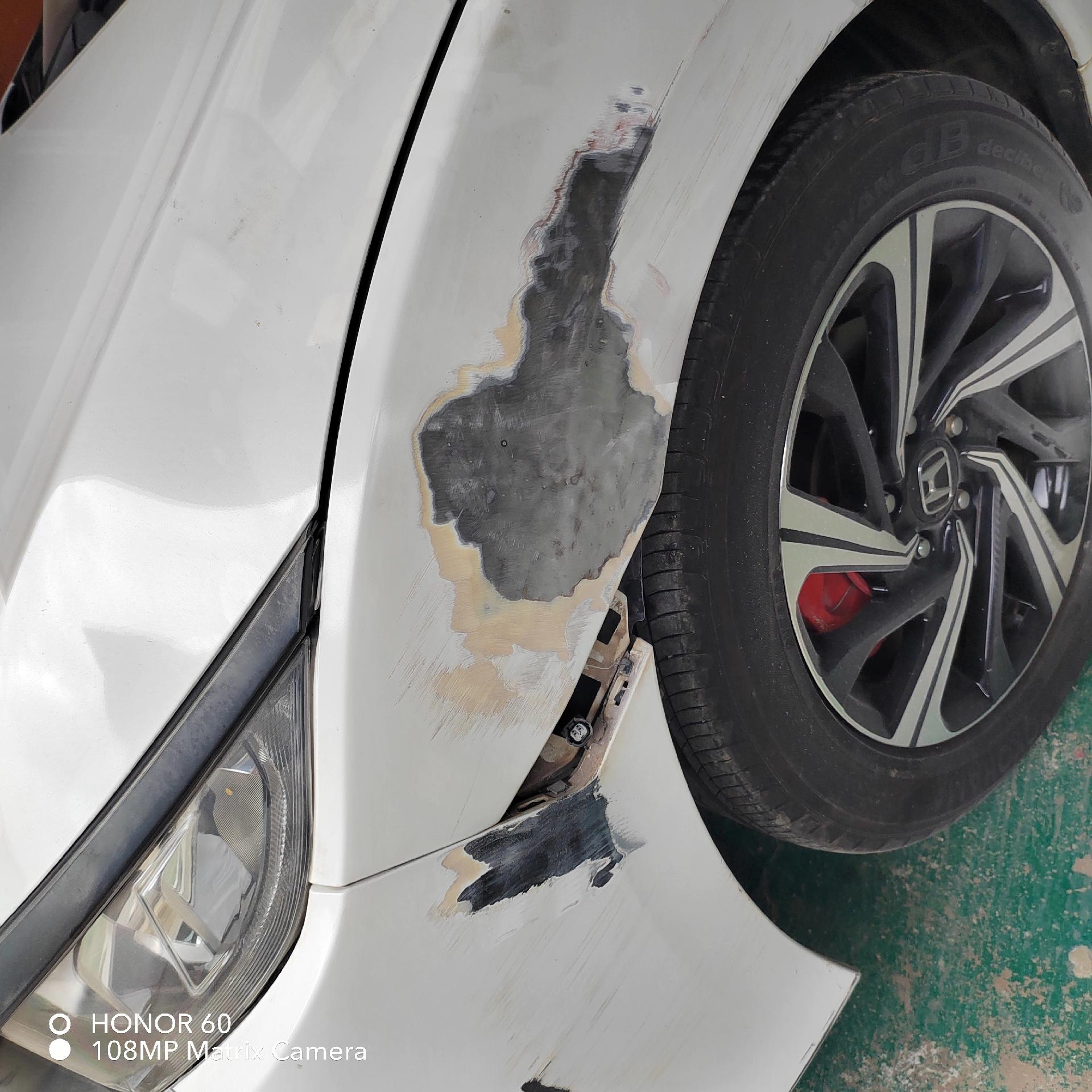 本田思域白珍珠左前翼子板,左前保险杠漆面修复效果图,爱车有刮痕立即