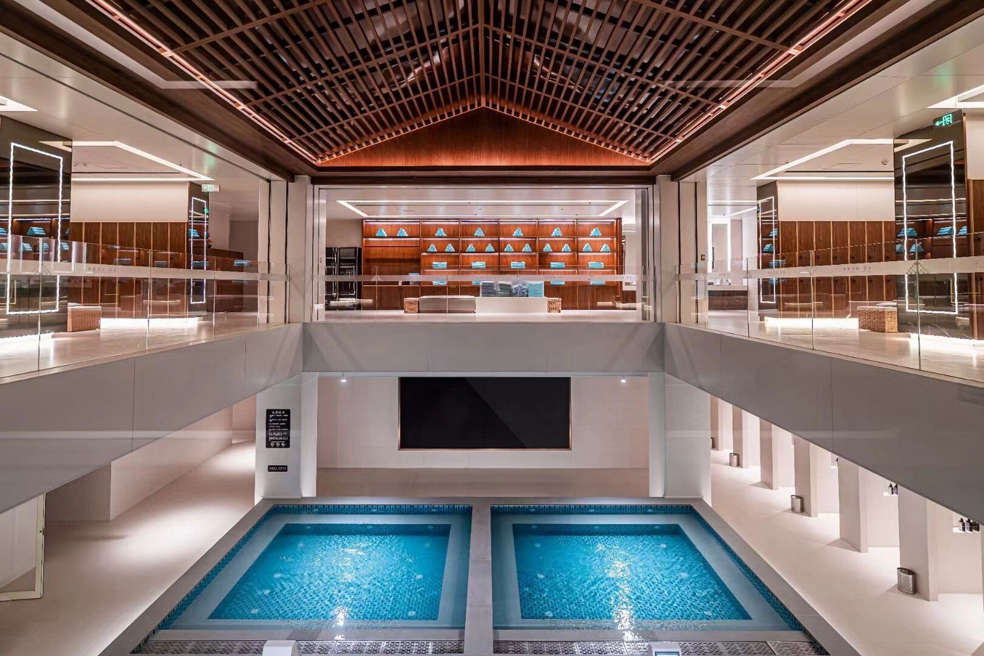 唐庄城市温泉将于7月27日 正式对外营业 具体的价格和须知在最后乙吵