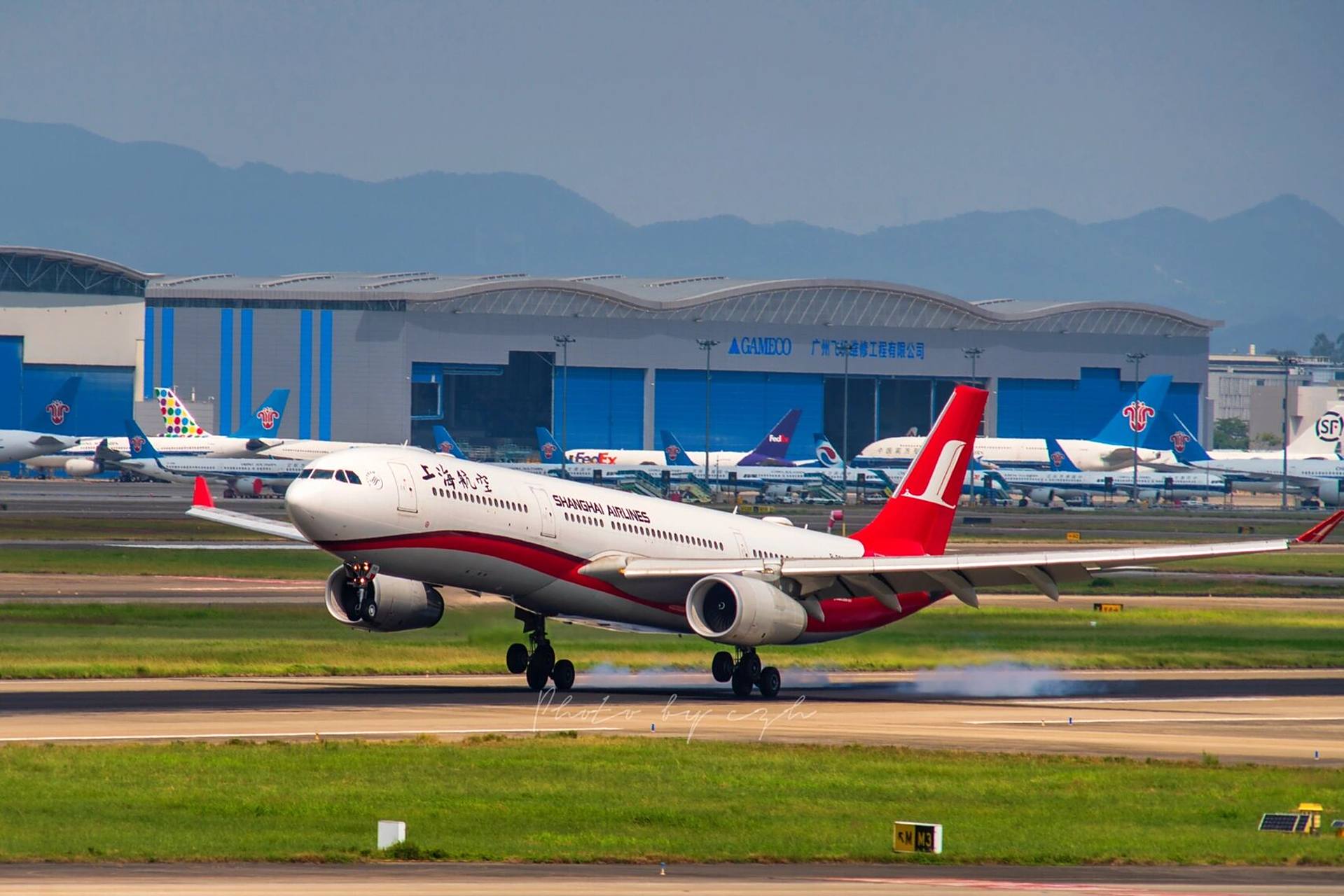 上海航空空客a330