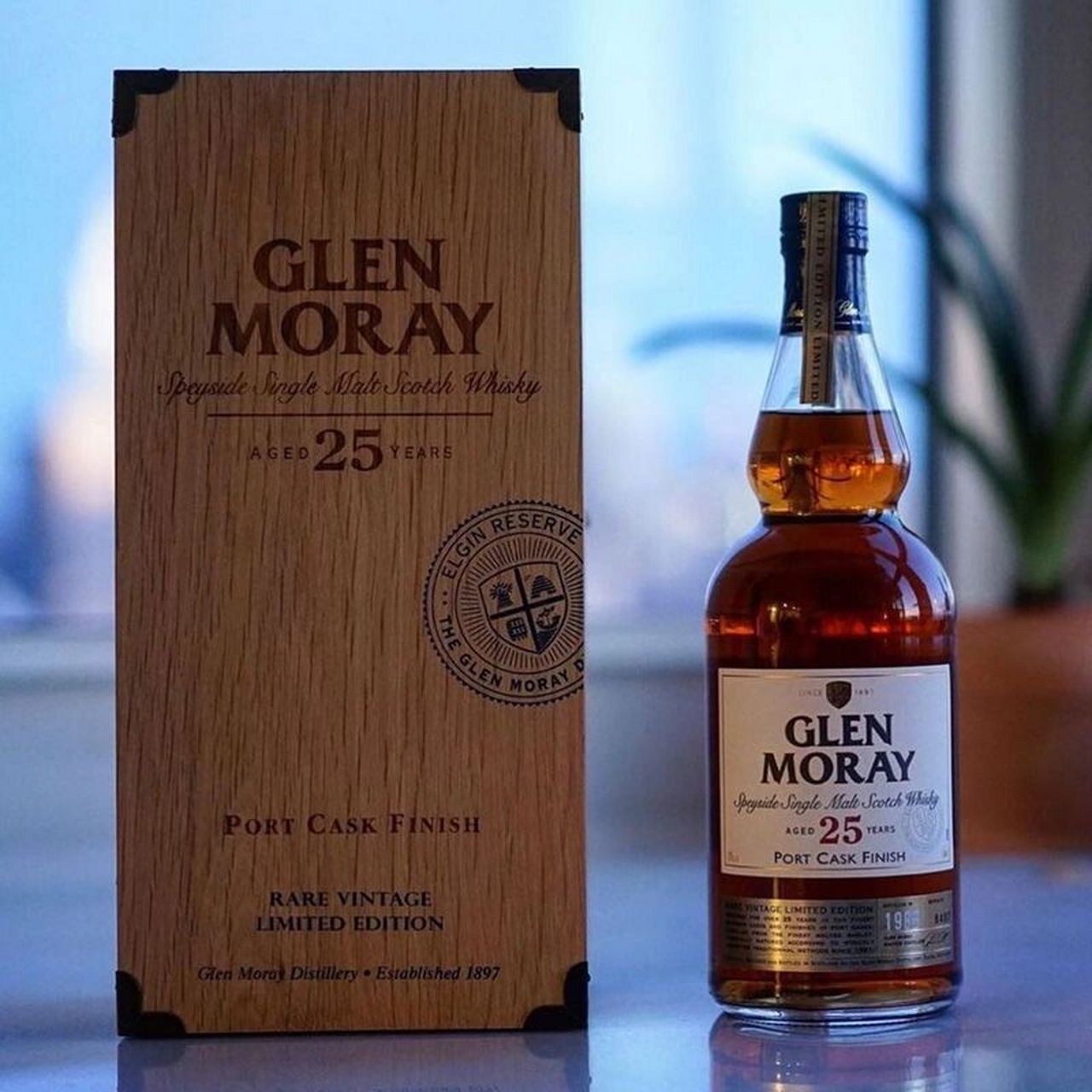 格兰莫雷25年波特桶单一麦芽苏格兰威士忌 glen moray 25 year old