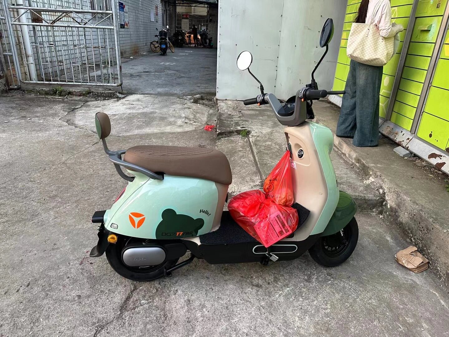 雅迪冠能dg7,颜值最高的电动车