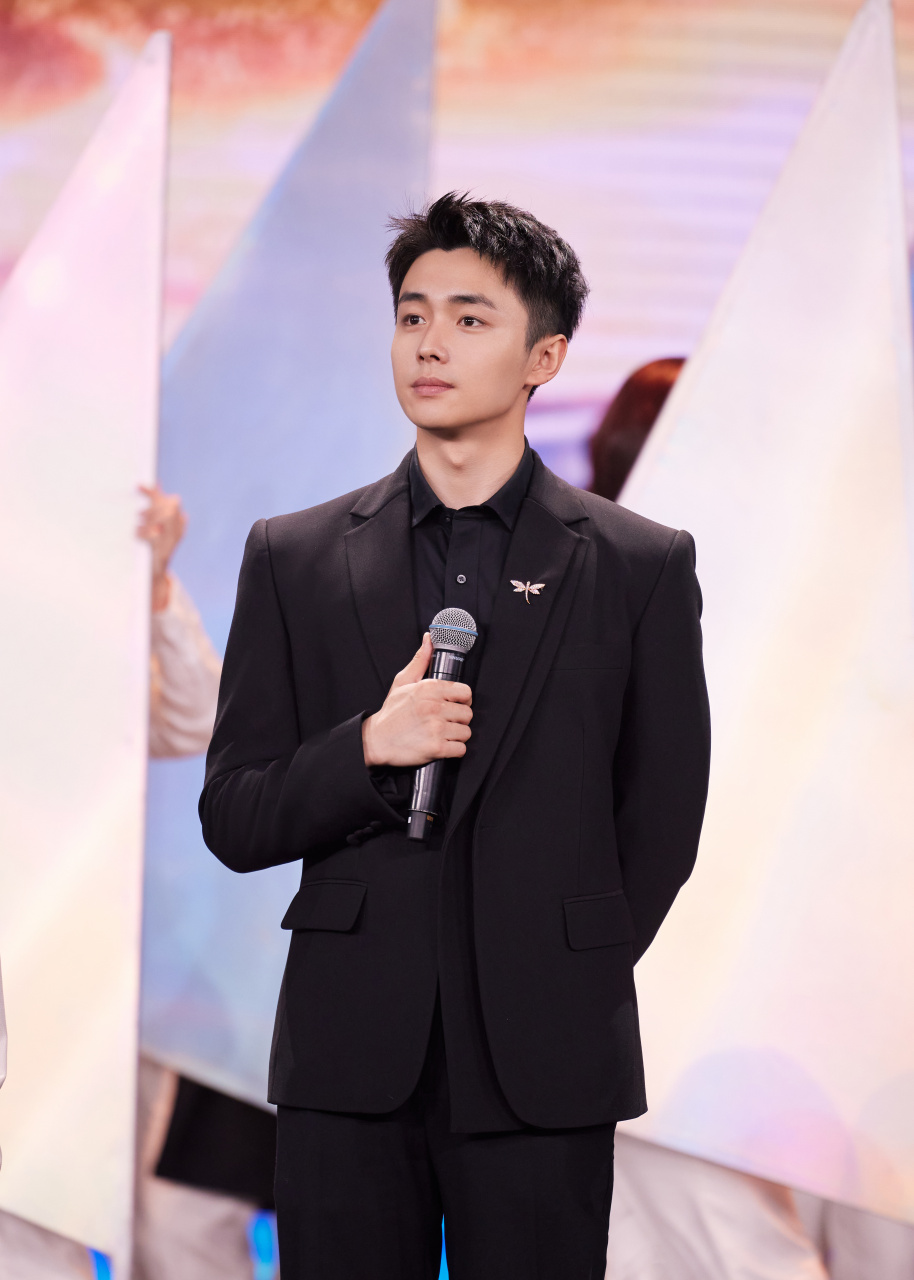 距离播出还有16615小时,小翟同学@翟子路 已准备就绪90今晚20