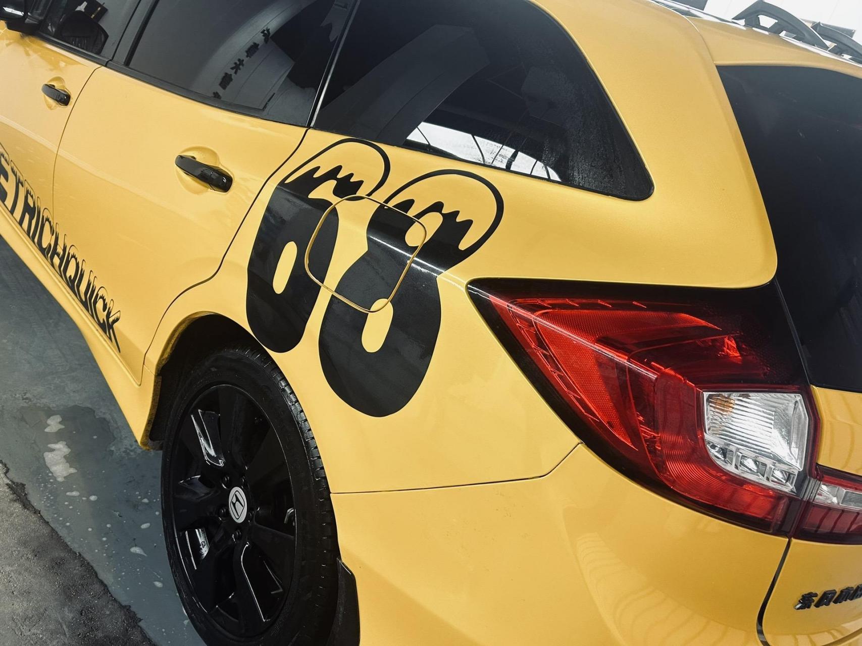 本田杰德改色金属枫叶黄 定制拉花点缀