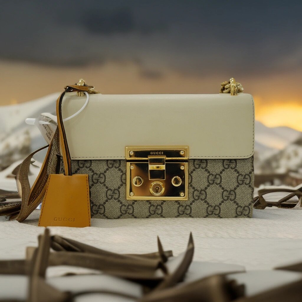 gucci月光宝盒怎么选择 选择古驰月光宝盒小蜜蜂款(moonlight box