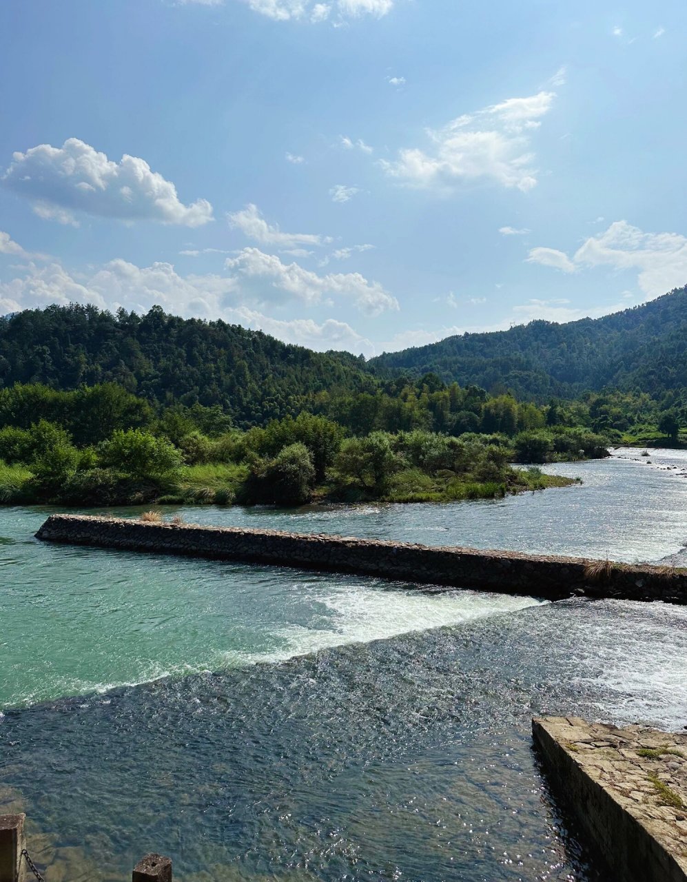 丽水(节假日必选) 地址:丽水古堰画乡 门票99:50(包括往返船票)