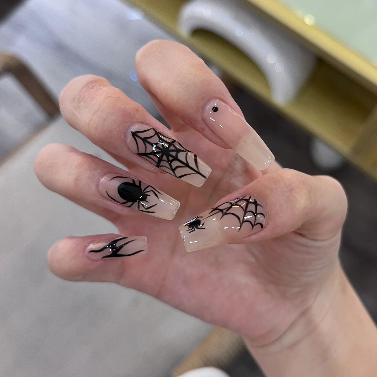 蜘蛛美甲97 真的好好看99本来讨厌蜘蛛的做了这个指甲我都喜欢上