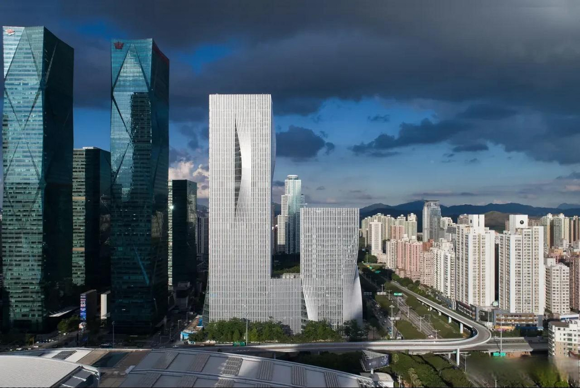 深圳能源大厦是深圳能源公司新总部,体量和高度是由中心区城市总体