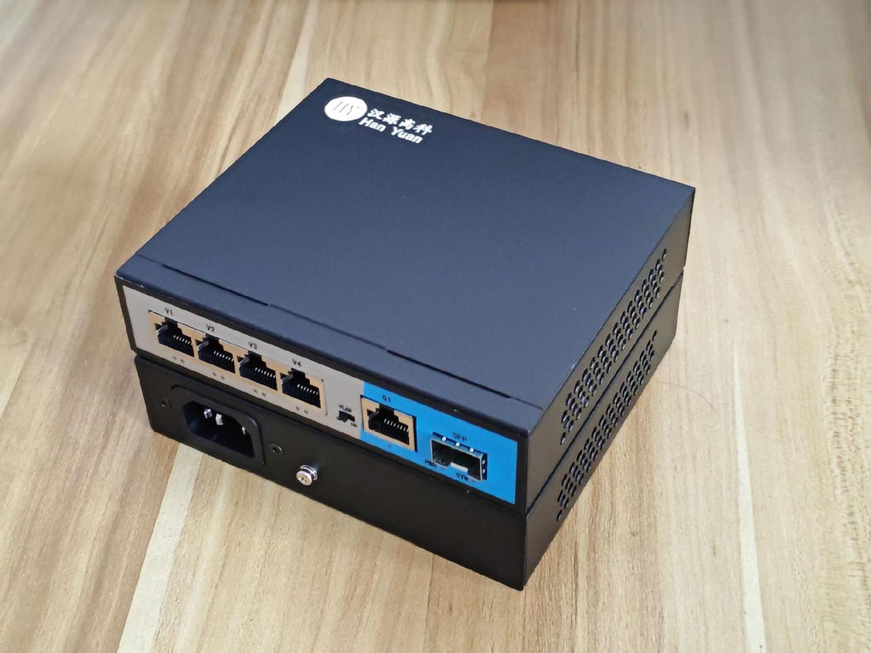 百兆1光4电poe光纤收发器 千兆1光4电poe光纤收发器 千兆1光8电poe