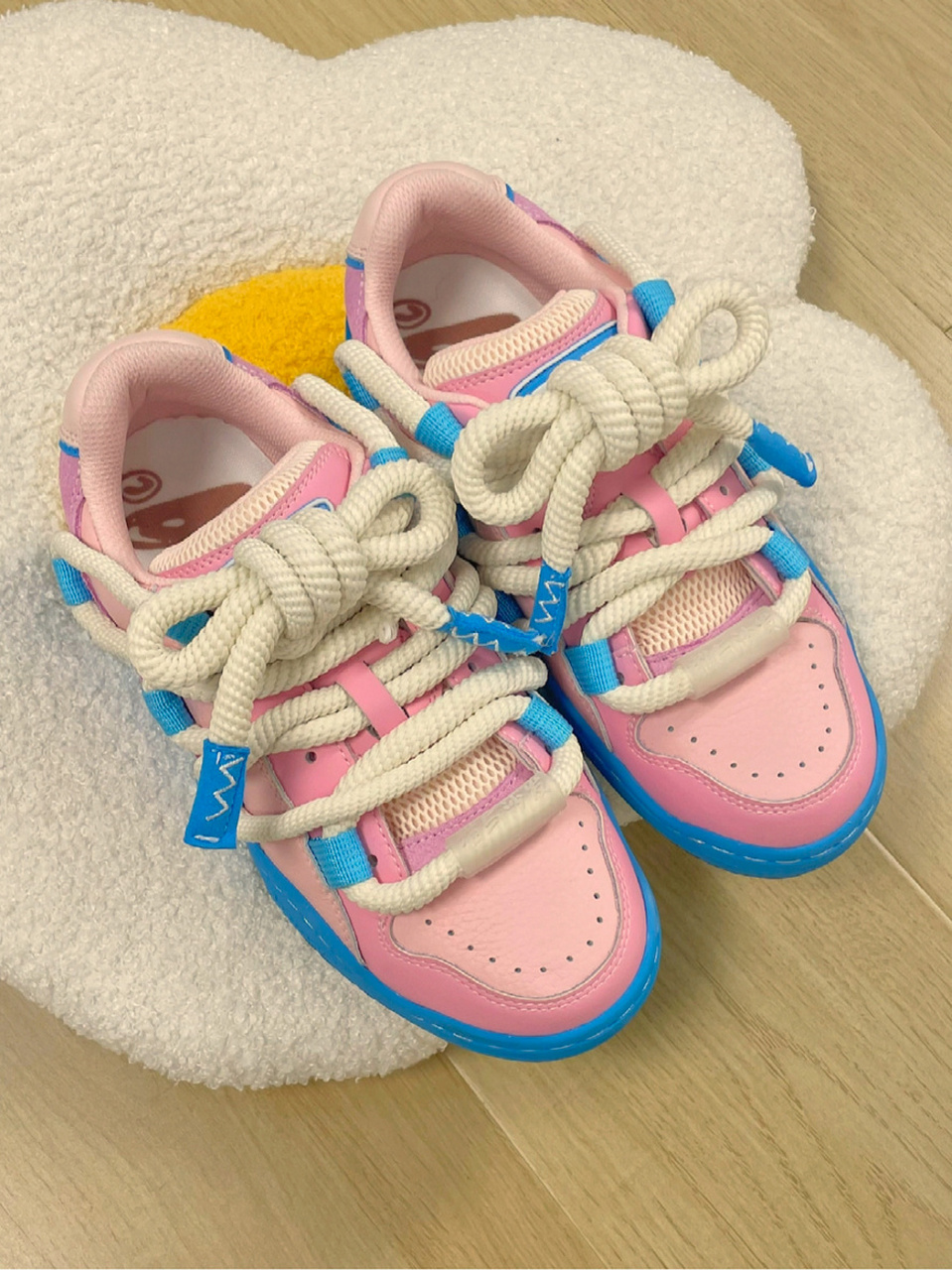 赶紧过来学!又好看又简单的蝴蝶结系法! 尊滴超好看的 而且很特别