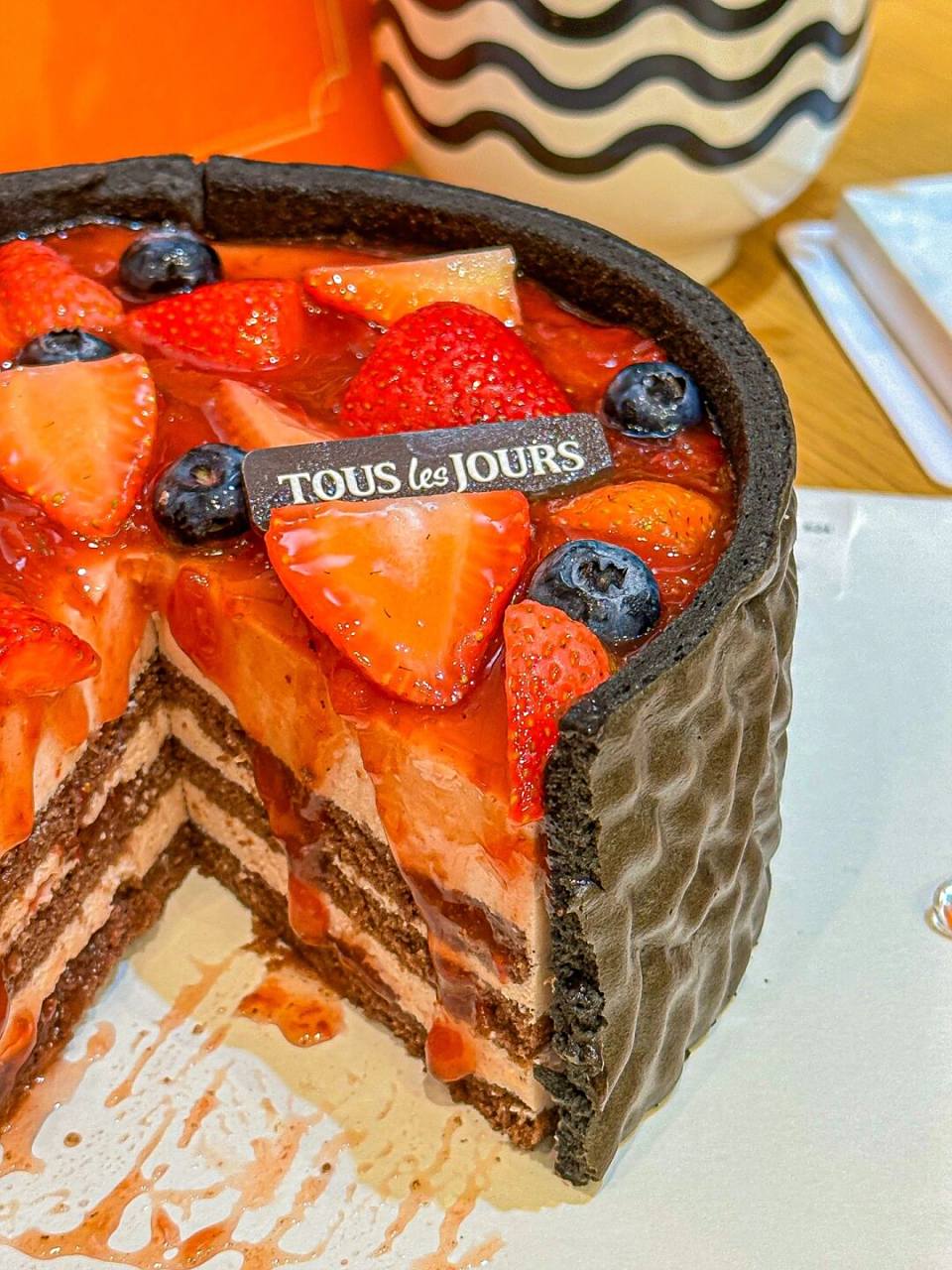 多乐之日这个黑金蛋糕我真的爱惨了好好吃!不过生日也要吃!